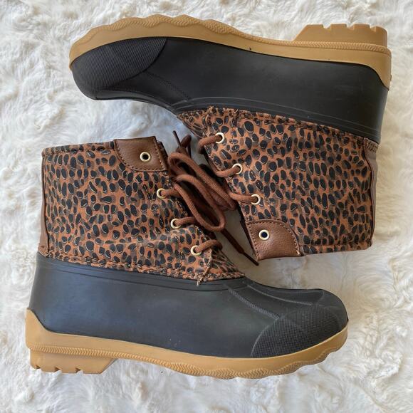 Sperry Kid’s Port Duck Boot Size 6 Leopard Rain Boot 
Lace Up Snow Rain Outdoor - Picture 1 of 10